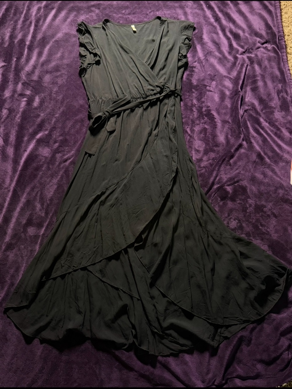 Grecerelle Black Faux Wrap Maxi Dress Size 2XL Ruffle Sleeve Flowy Boho Romantic